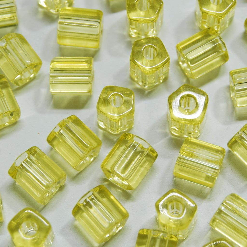 Atlas Transparente Vidro Amarelo 6x6 mm 710367