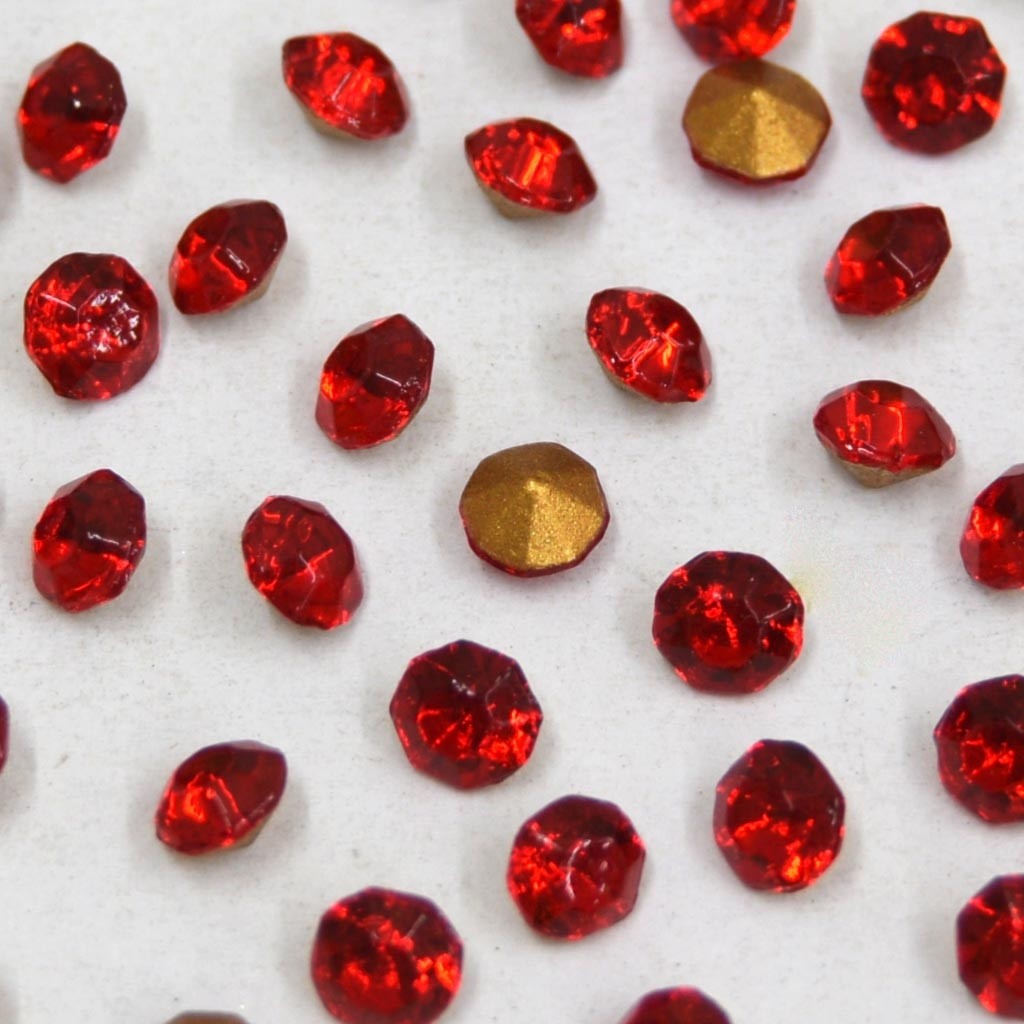 Strass Mc Chaton Vermelho SS 18 = 4.20 mm 711171