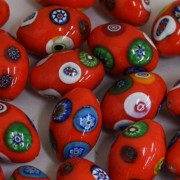 Murano Italiano Decorado Millefiori vermelho 22/14 mm 709164